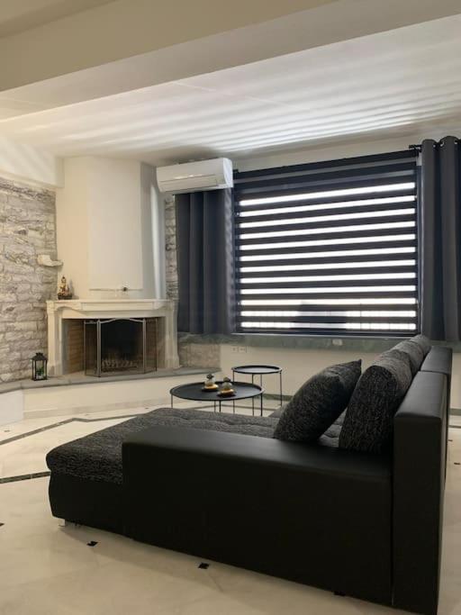 M&F Meteora Apartments #1 Kalambáka Kültér fotó