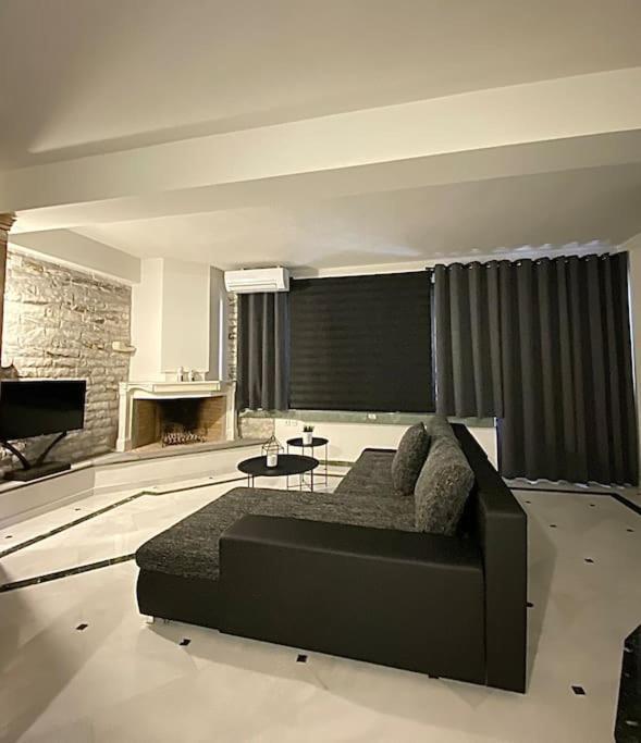 M&F Meteora Apartments #1 Kalambáka Kültér fotó